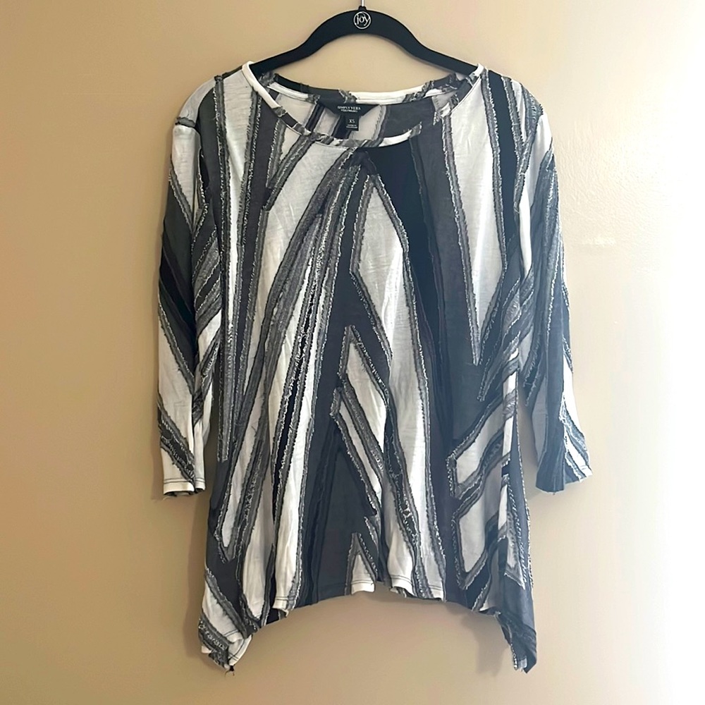Simply Vera Wang Blouse